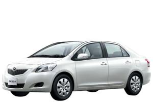 Эва-коврики на Toyota Belta Правый Руль 2005 - 2012